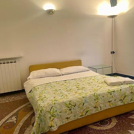 Home Sweet 3A Генуа Екстериор снимка